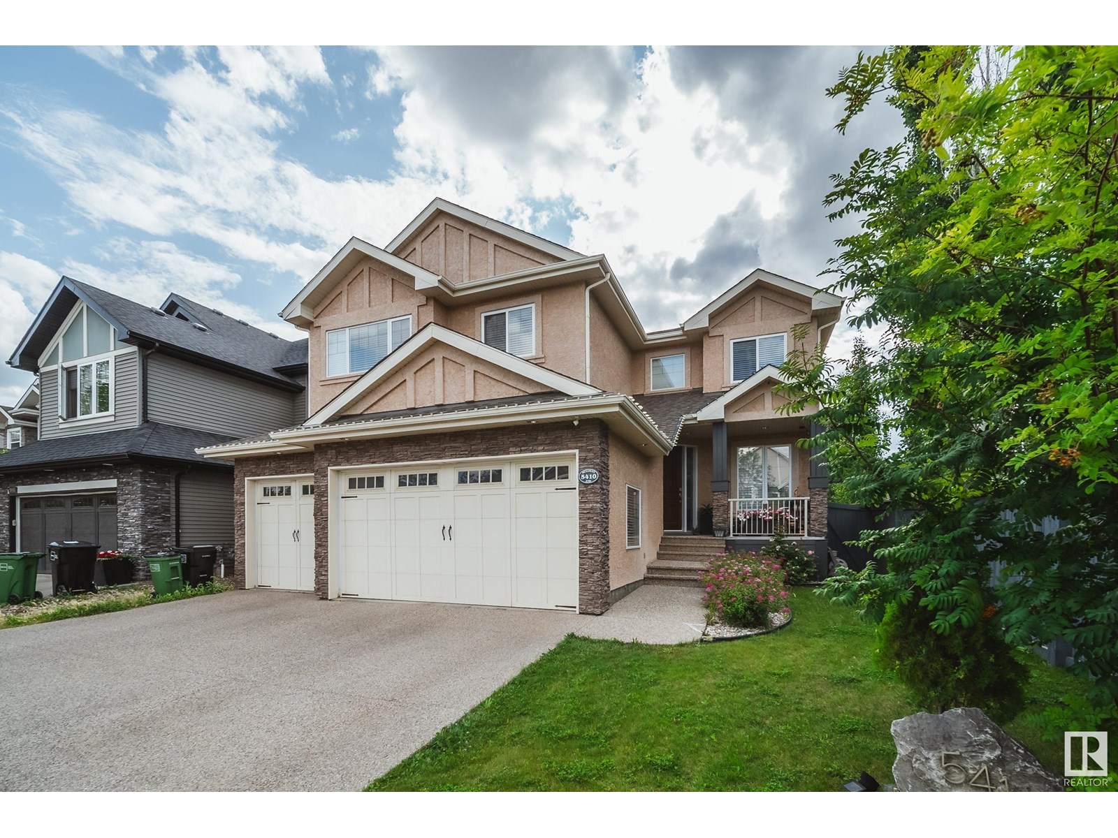 Photo 4 of 5410 Mcluhan End En Nw, Edmonton AB