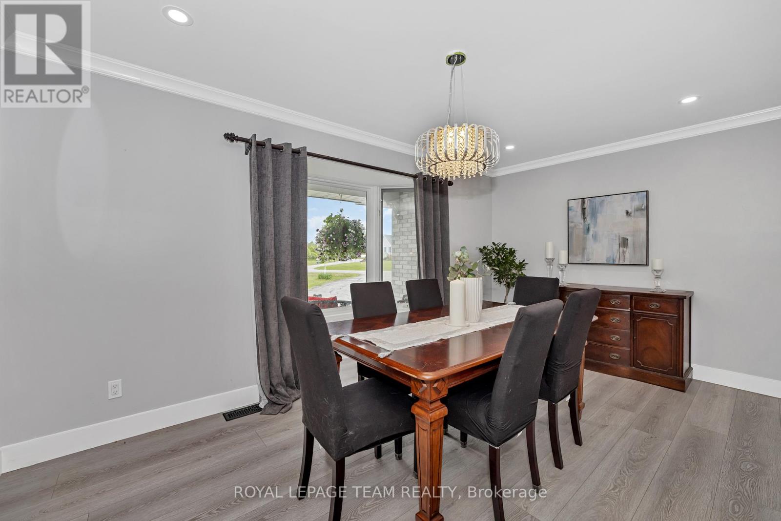 Photo 16 of 118 Rushing Brook Drive, Ottawa ON