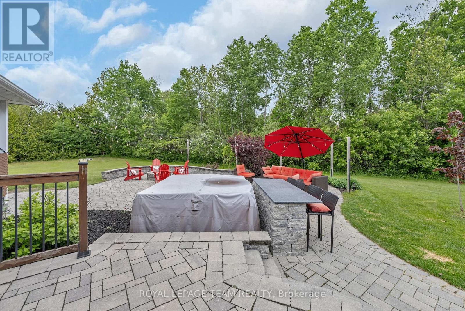 Photo 22 of 118 Rushing Brook Drive, Ottawa ON