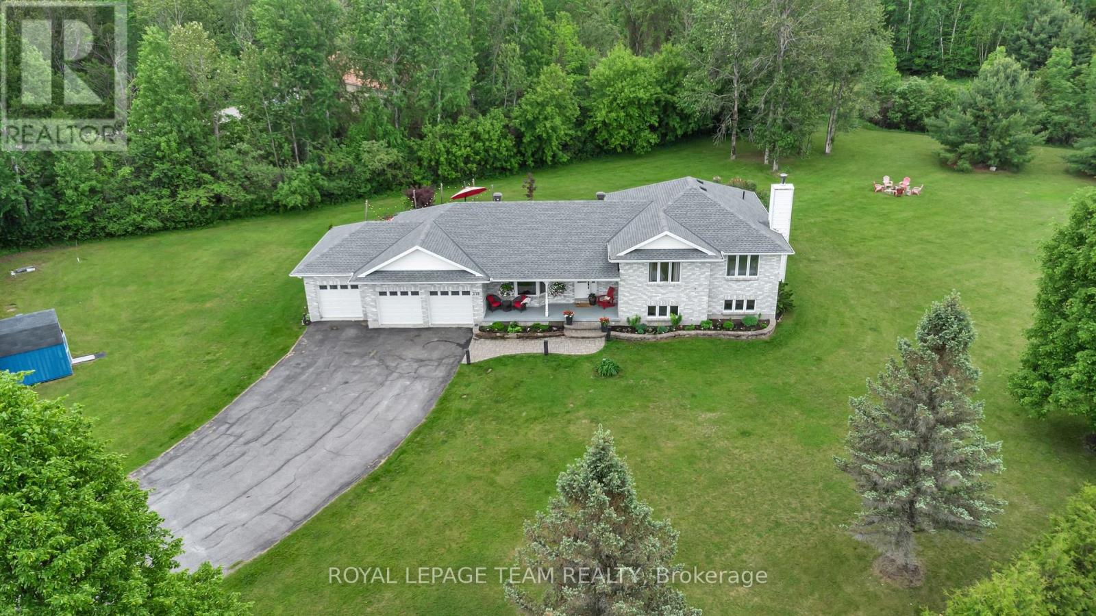 Photo 32 of 118 Rushing Brook Drive, Ottawa ON