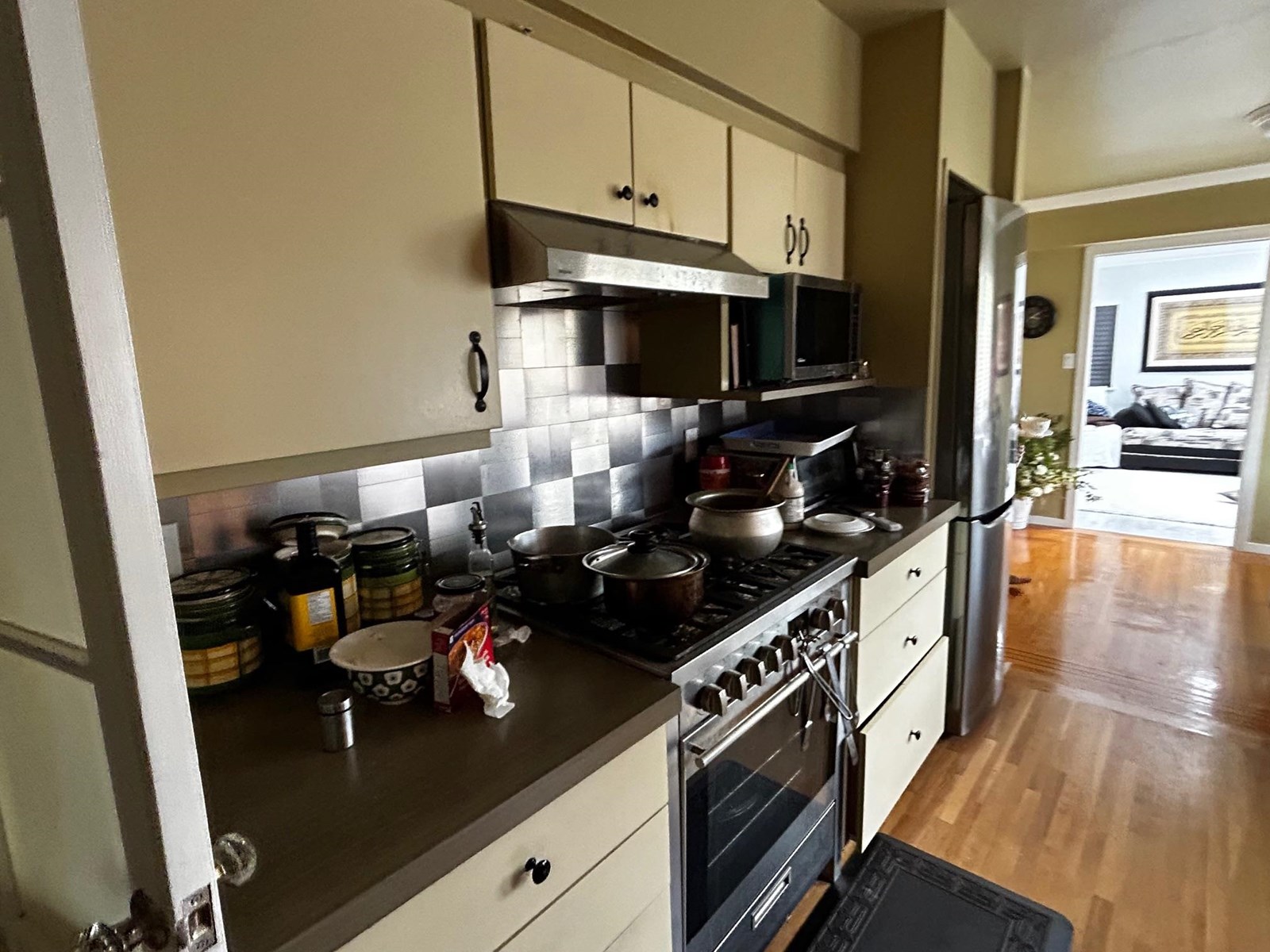 Photo 6 of 9678 Princess Drive, Surrey BC