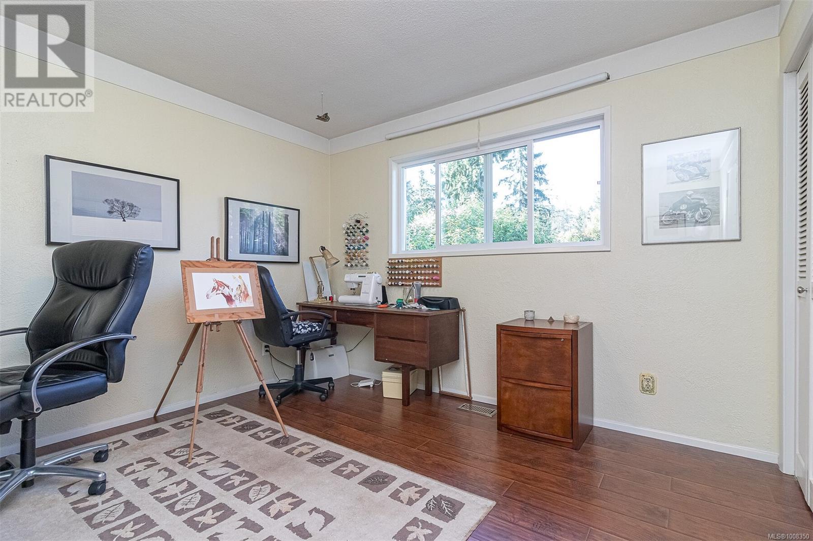 Photo 35 of 1961 Hovey Rd, Central Saanich BC