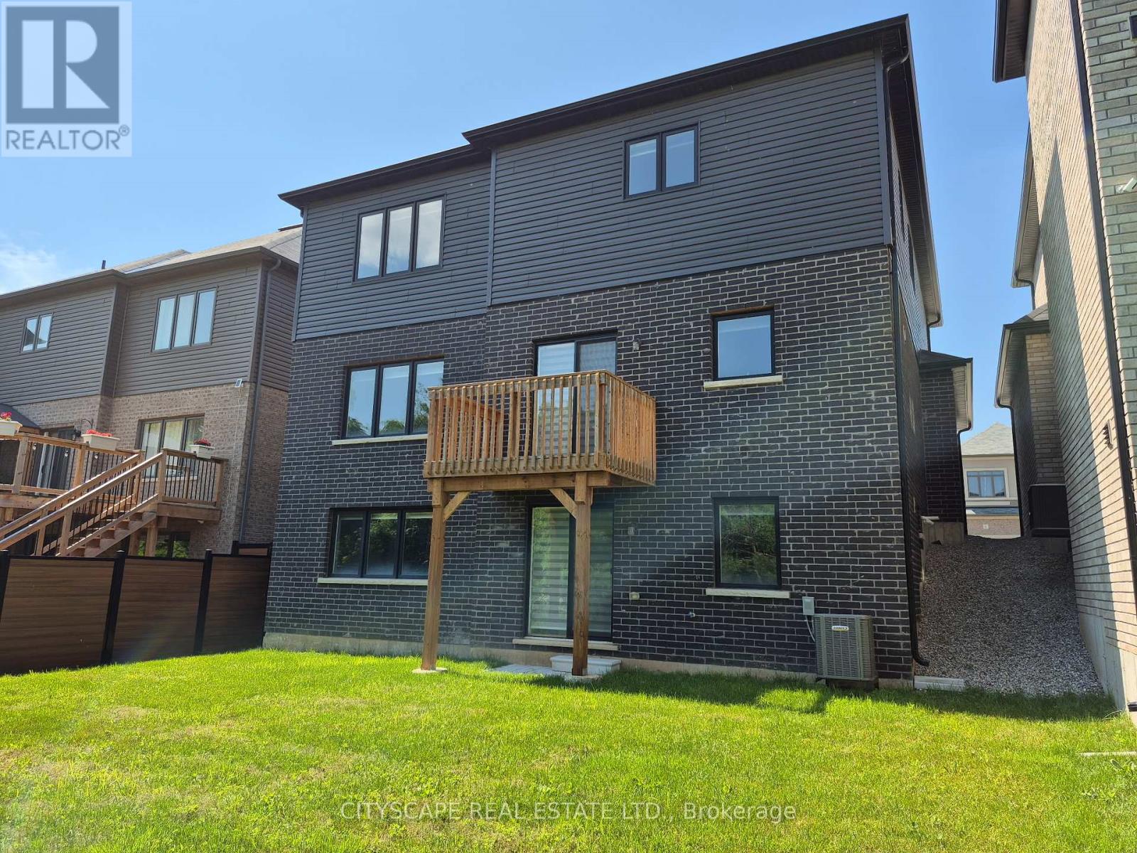 Photo 47 of 7 Stauffer Road, Brantford ON