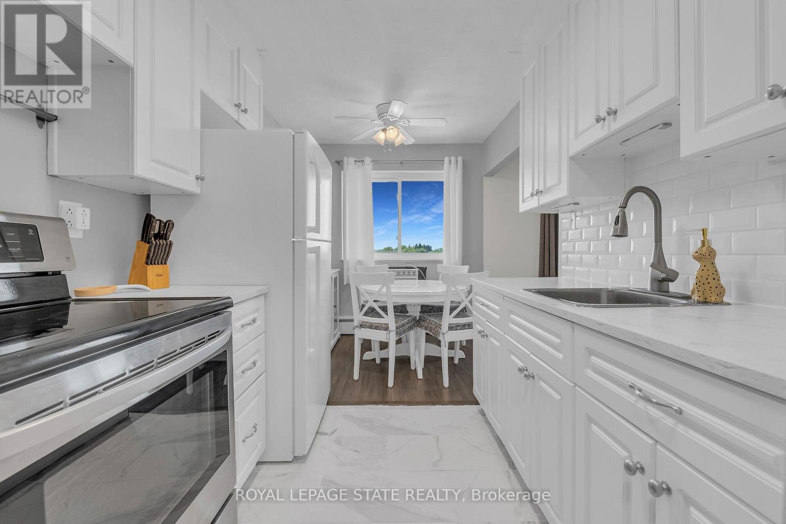 Photo 10 of 608 87 St George Street, Brantford ON