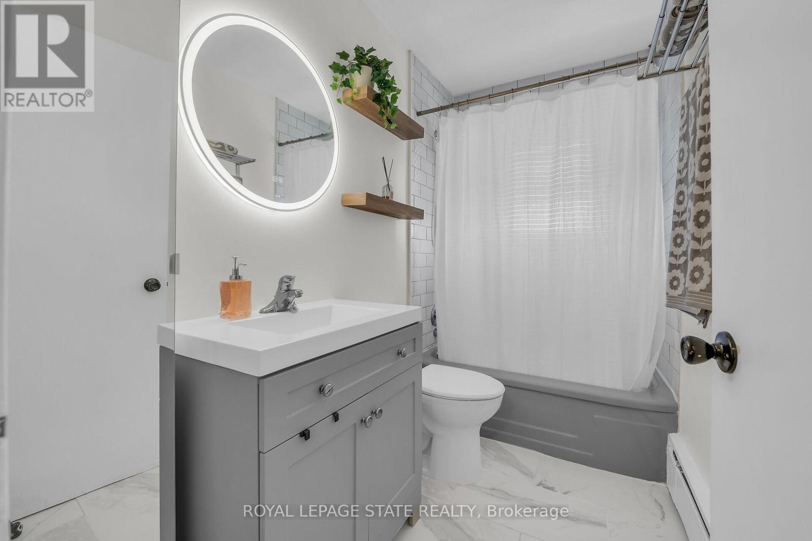 Photo 20 of 608 87 St George Street, Brantford ON
