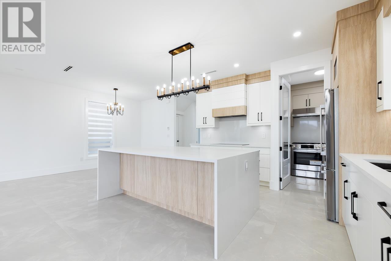 Photo 12 of 7707 Burgess Street, Burnaby BC