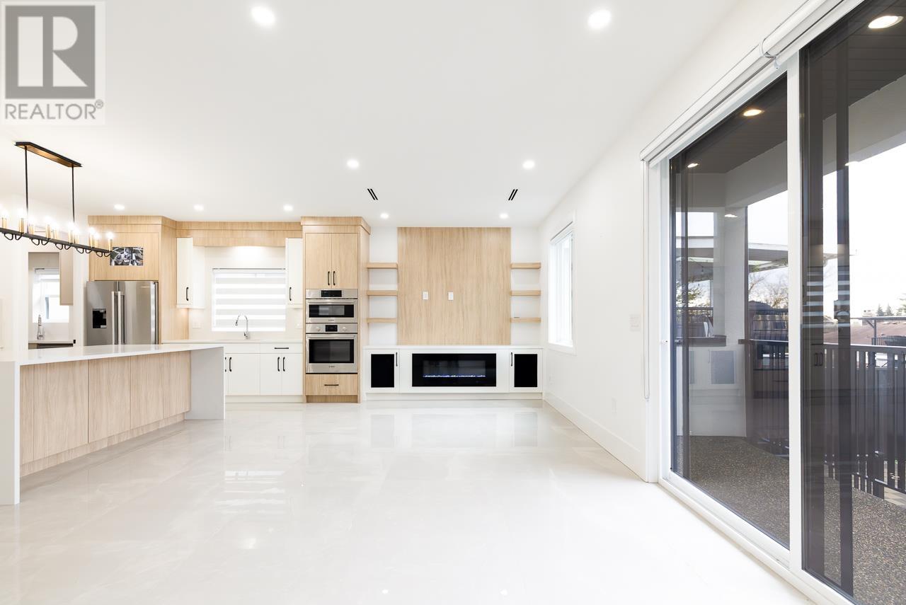 Photo 9 of 7707 Burgess Street, Burnaby BC