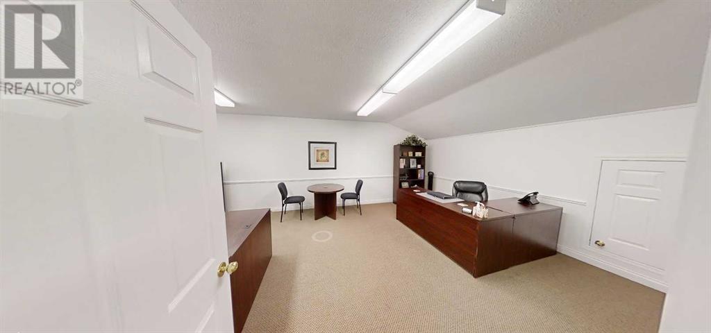 Photo 13 of 105 9840 97 Avenue, Grande Prairie AB