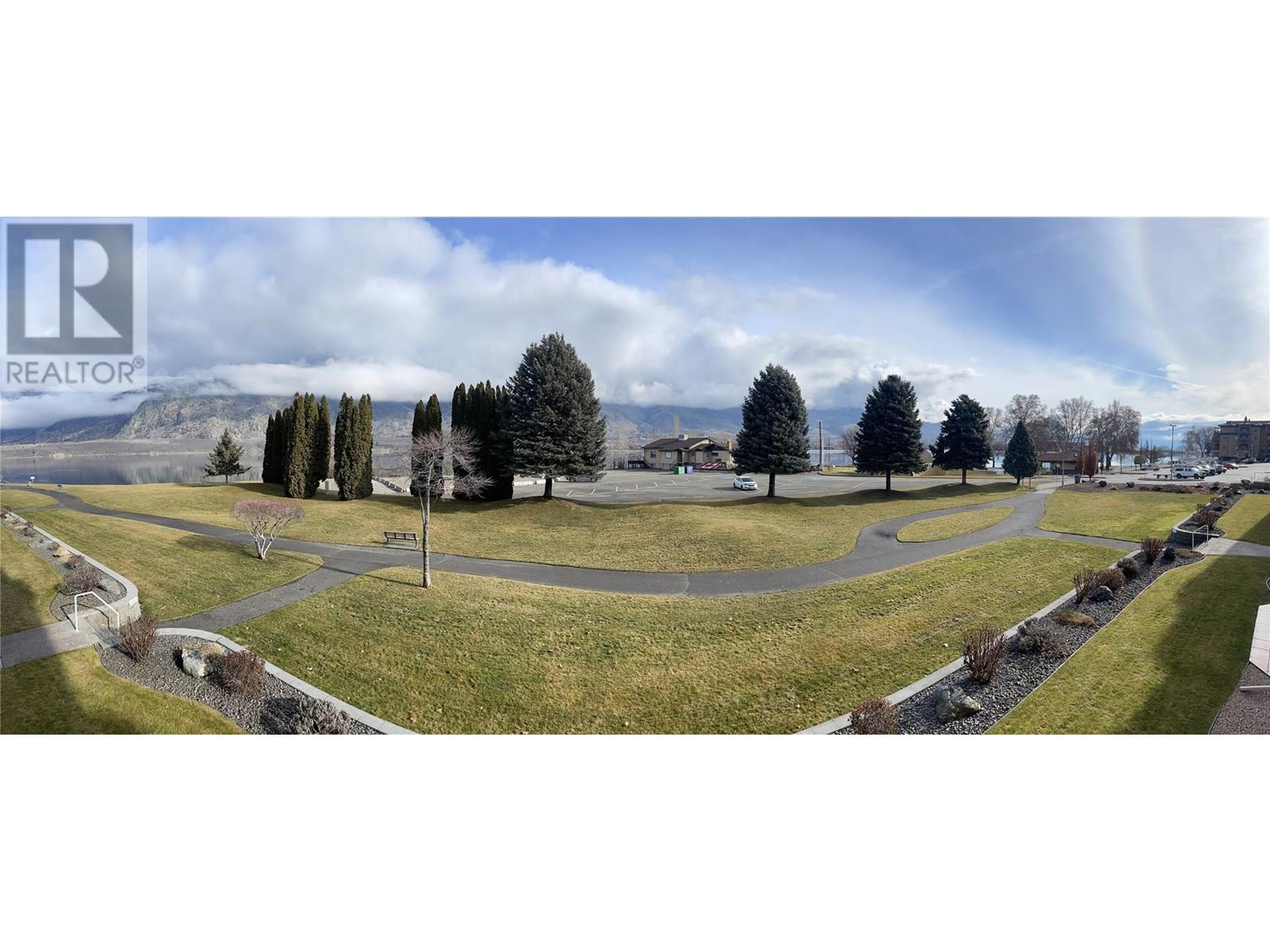 7801 SPARTAN Drive Unit# 215, Osoyoos