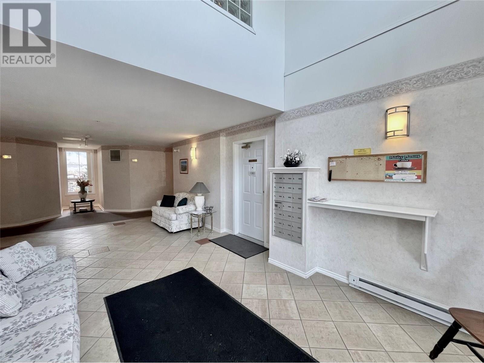 7801 SPARTAN Drive Unit# 215, Osoyoos