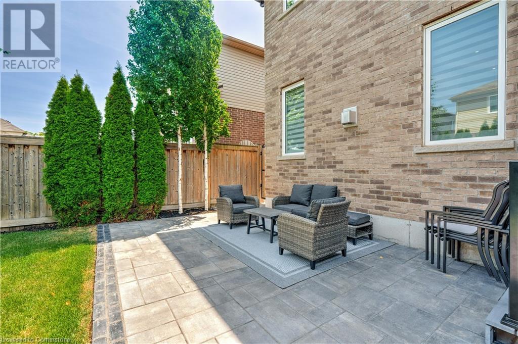 Photo 40 of 13 Biggar Crescent, Grimsby ON