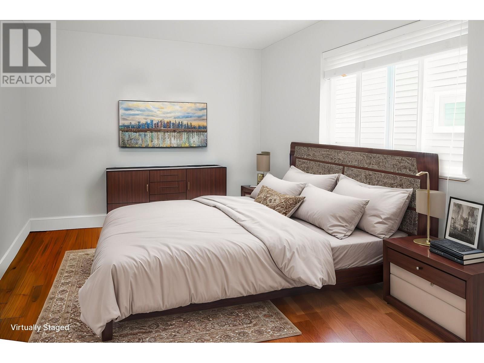 Photo 9 of 10480 Robertson Street, Maple Ridge BC