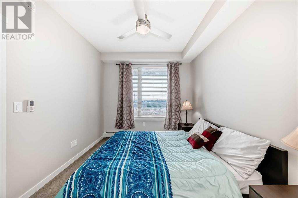 Single Family House for Sale in   Shawnee Common SW Shawnee Slopes Calgary 