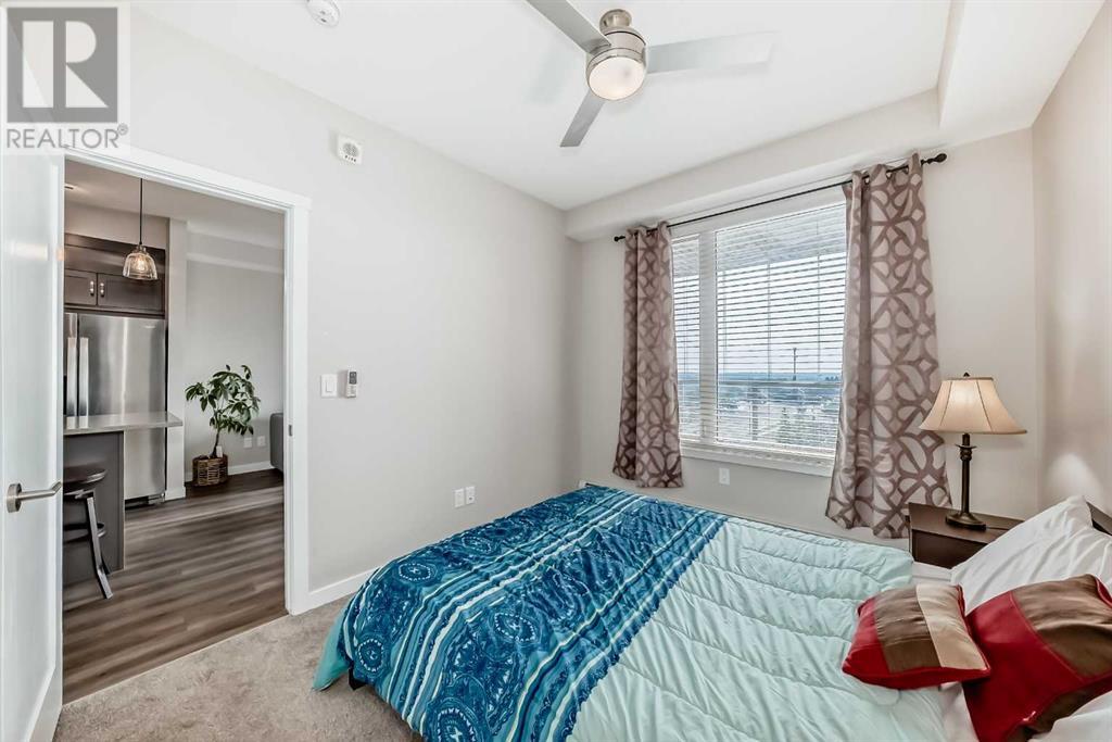 Single Family House for Sale in   Shawnee Common SW Shawnee Slopes Calgary 