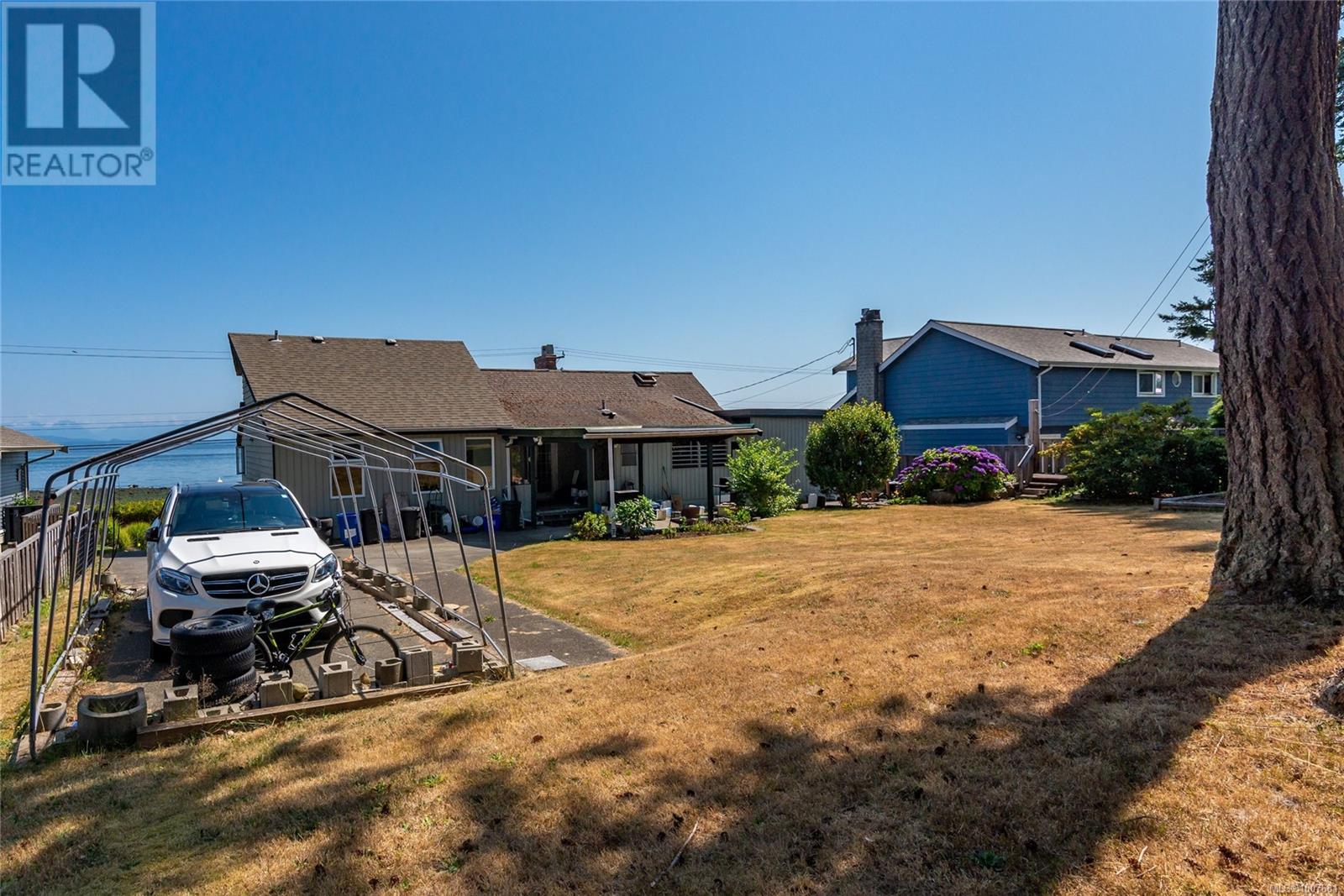 Photo 34 of 2890 Island Hwy S, Campbell River BC
