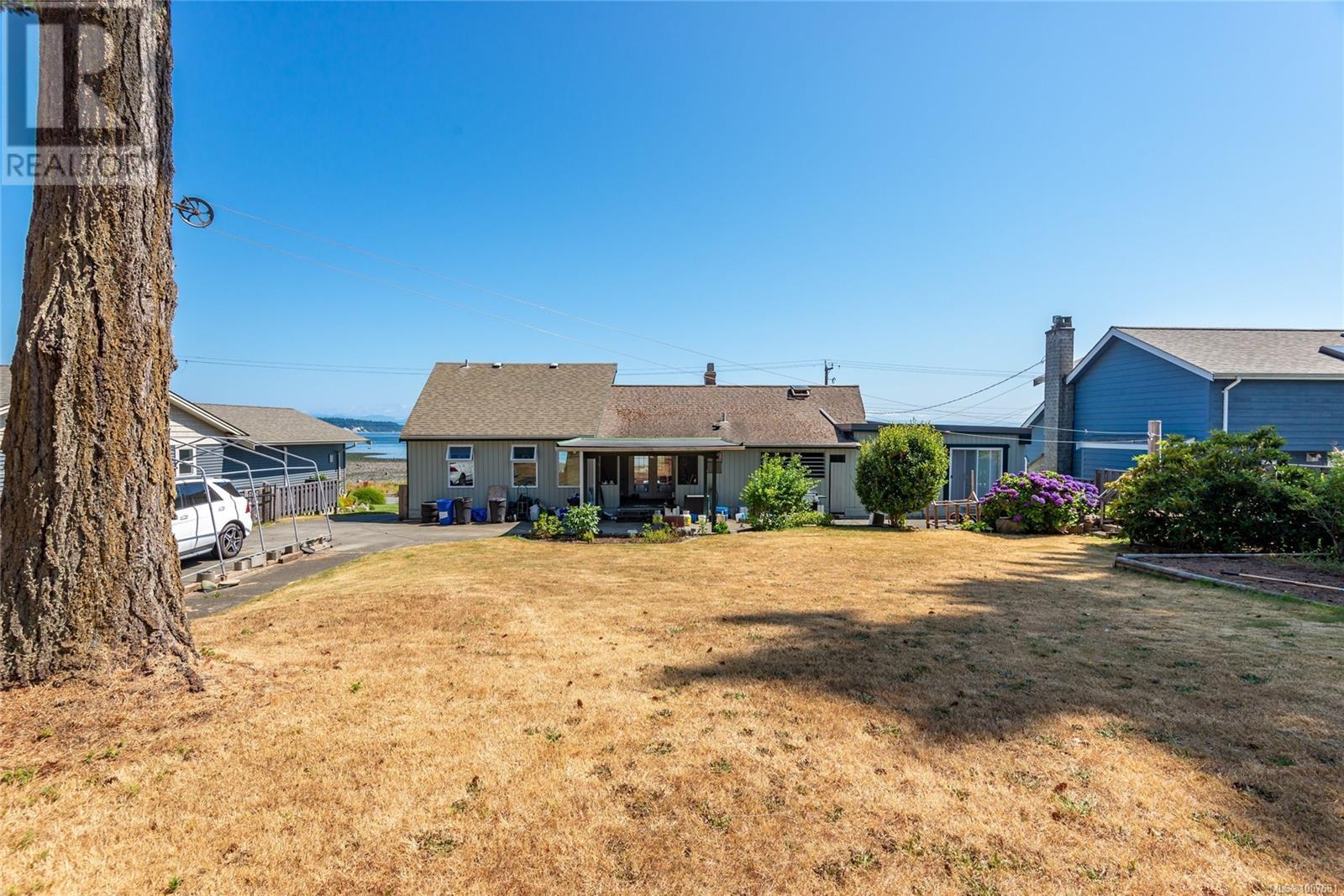 Photo 21 of 2890 Island Hwy S, Campbell River BC