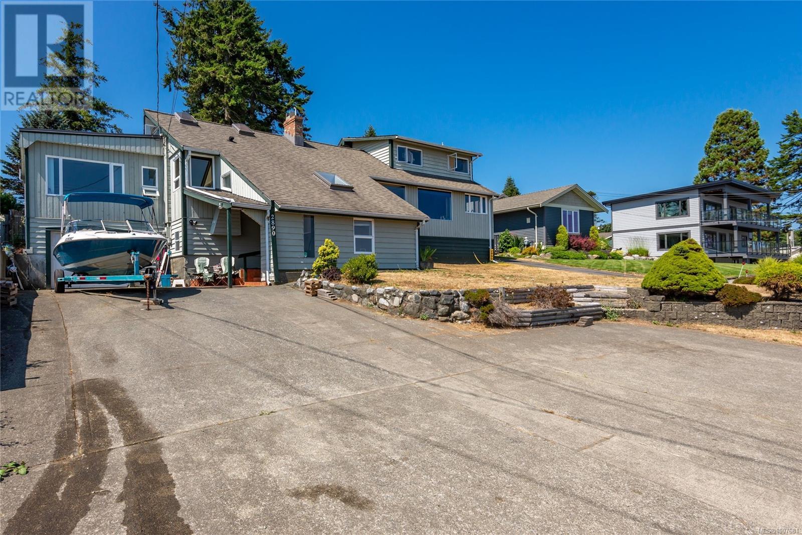 Photo 23 of 2890 Island Hwy S, Campbell River BC