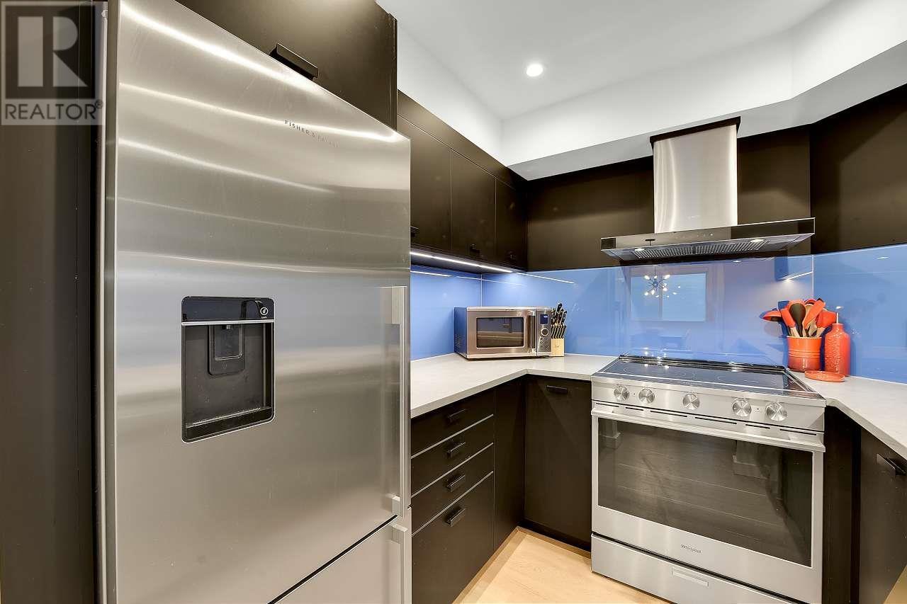 Photo 15 of 205 1265 W 11 Th Avenue, Vancouver BC