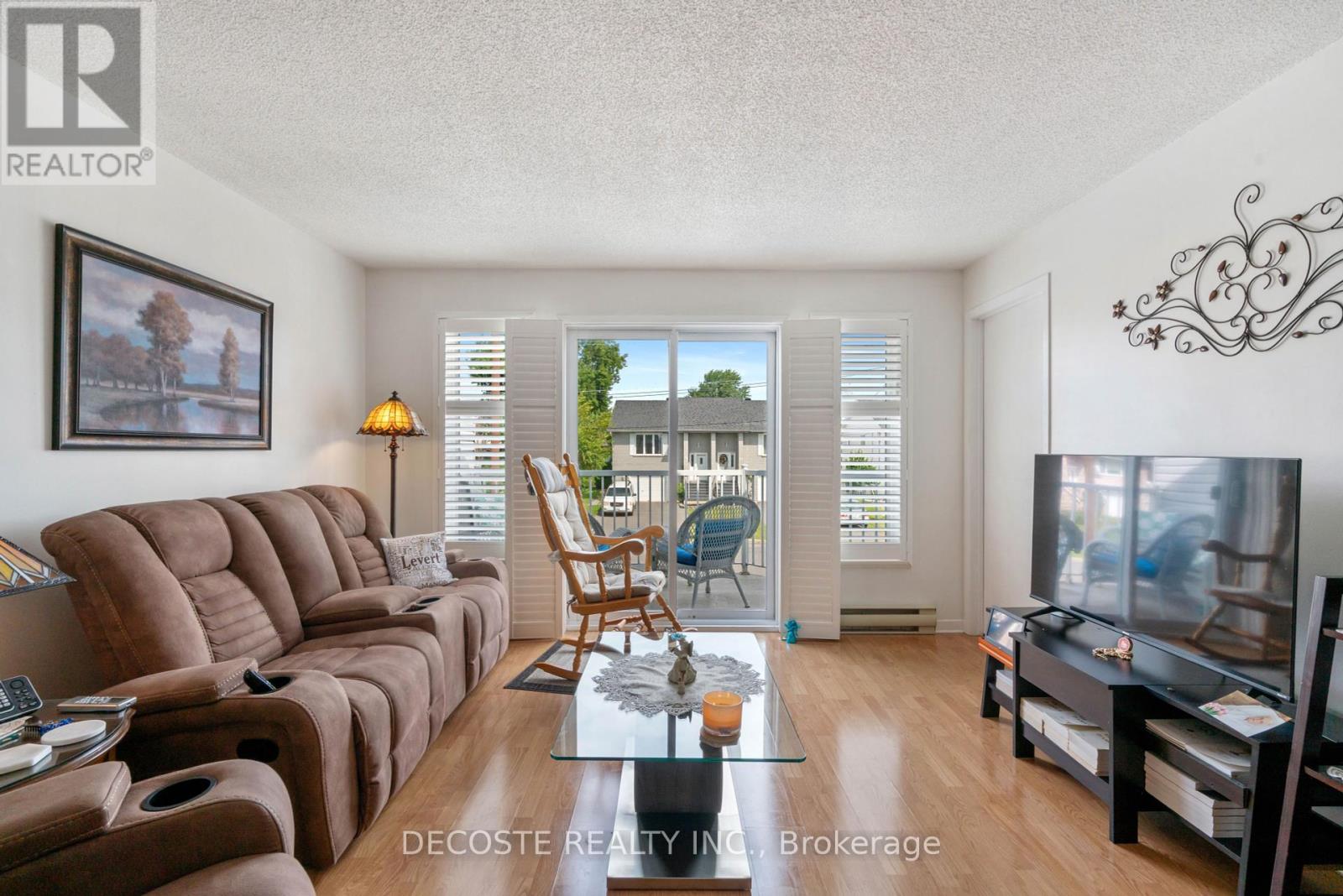 Photo 3 of 12 46 Tonia Street, North Glengarry ON