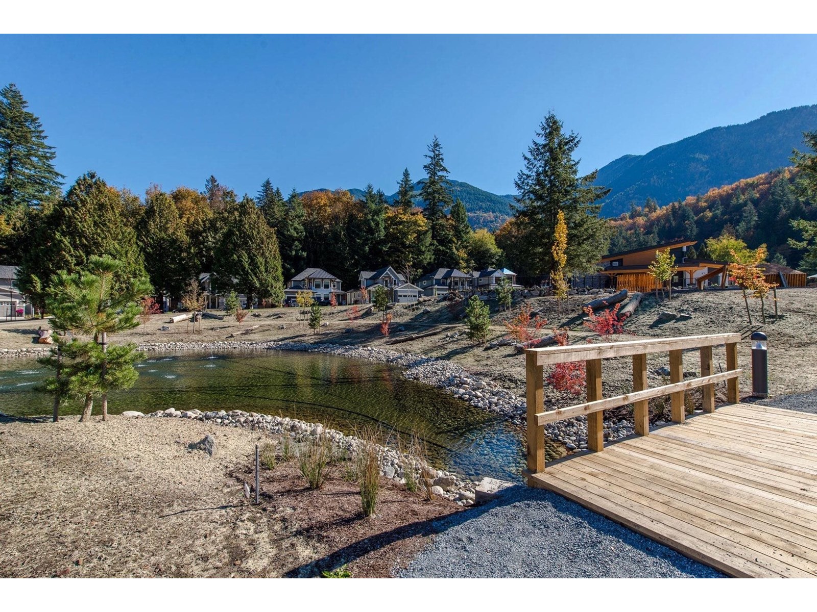 Photo 18 of 88 1880 Columbia Valley Road Cultus Lake South, Lindell Beach BC