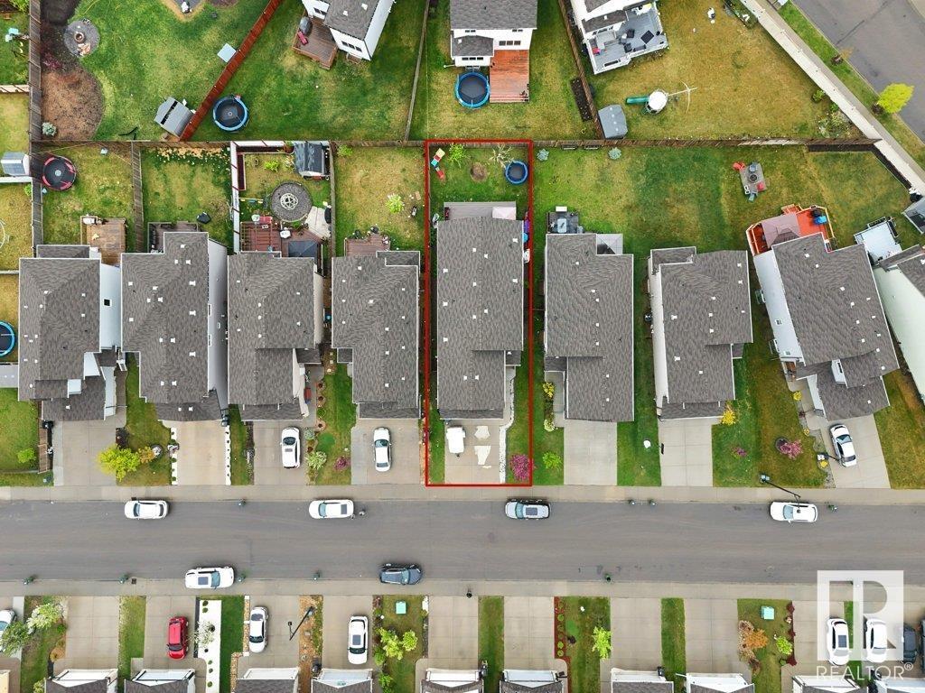Photo 5 of 1928 51 St Sw, Edmonton AB