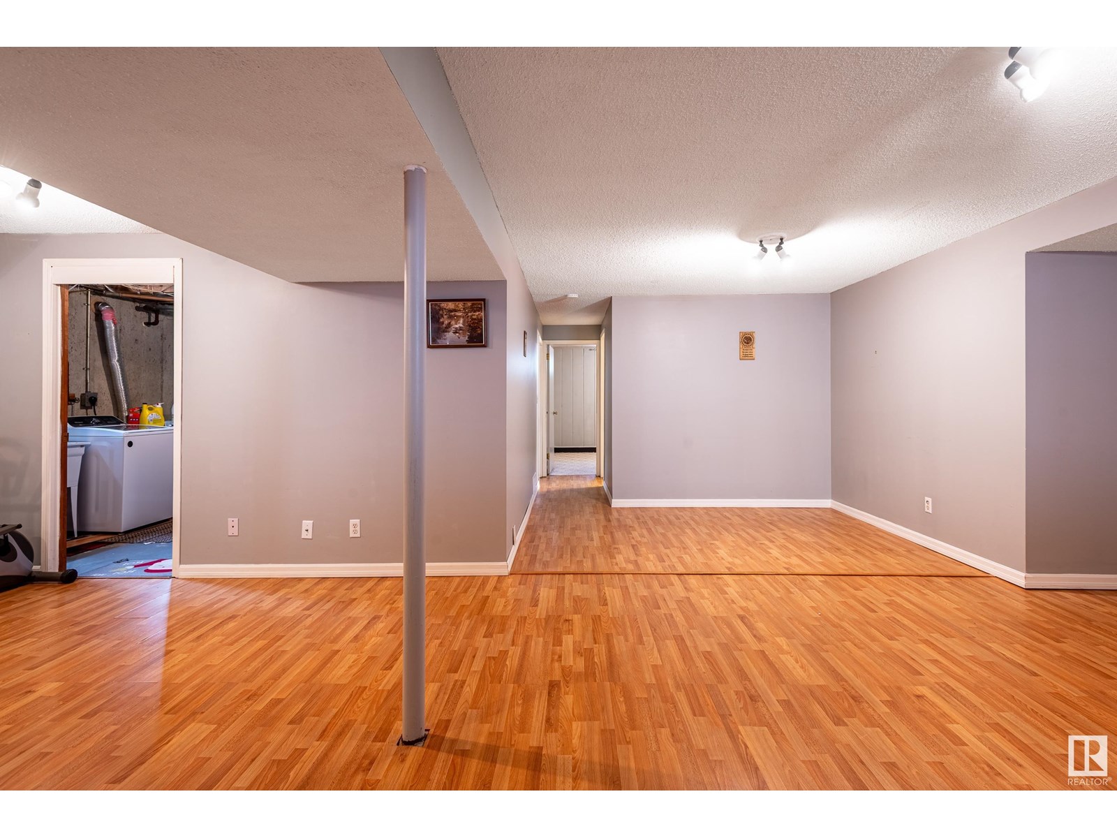 Photo 51 of 8803 160 St Nw, Edmonton AB