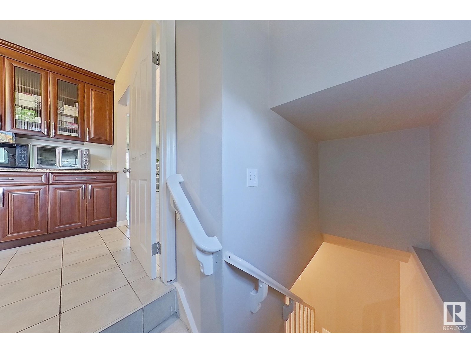 Photo 29 of 8803 160 St Nw, Edmonton AB