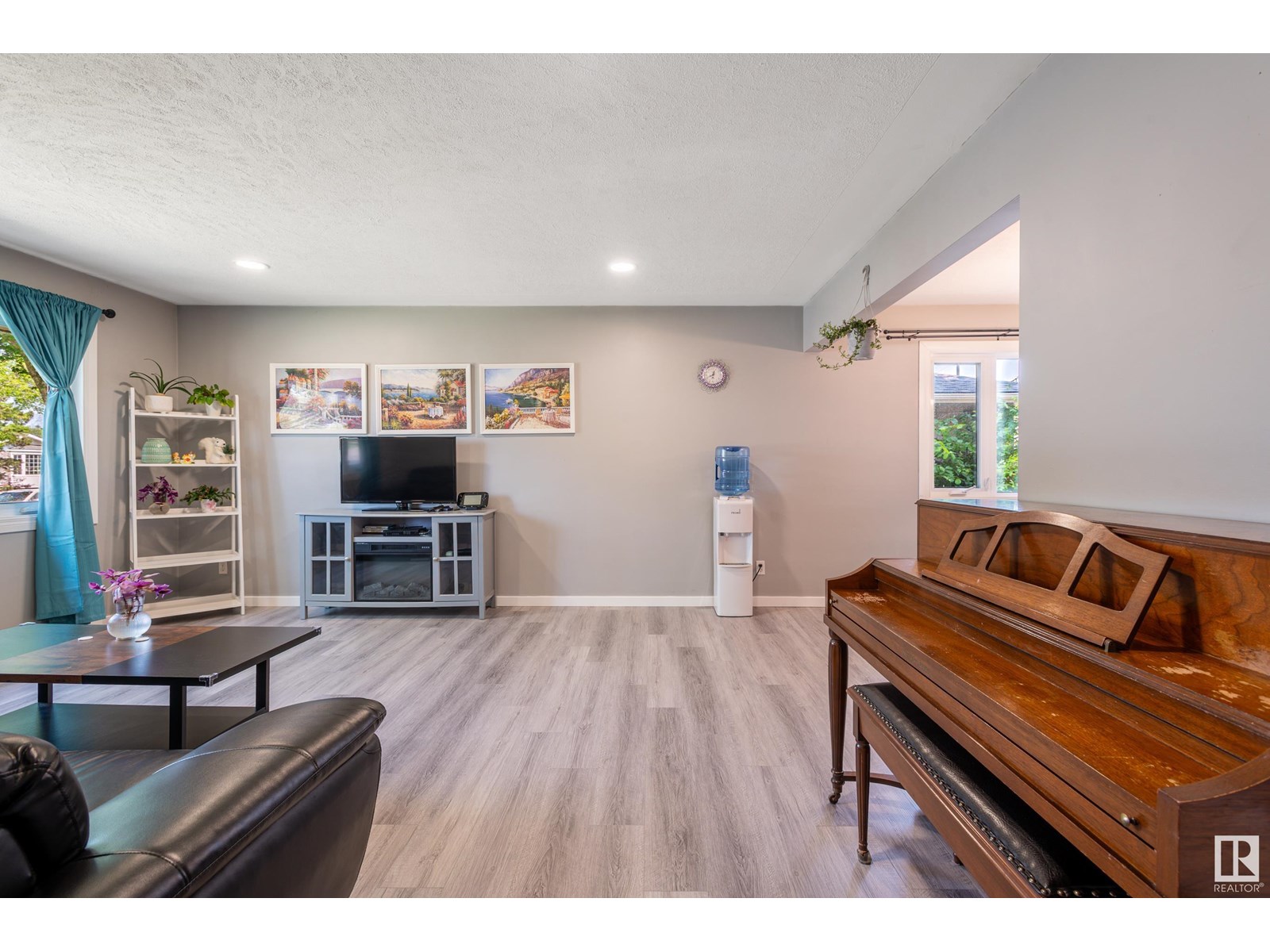 Photo 49 of 8803 160 St Nw, Edmonton AB