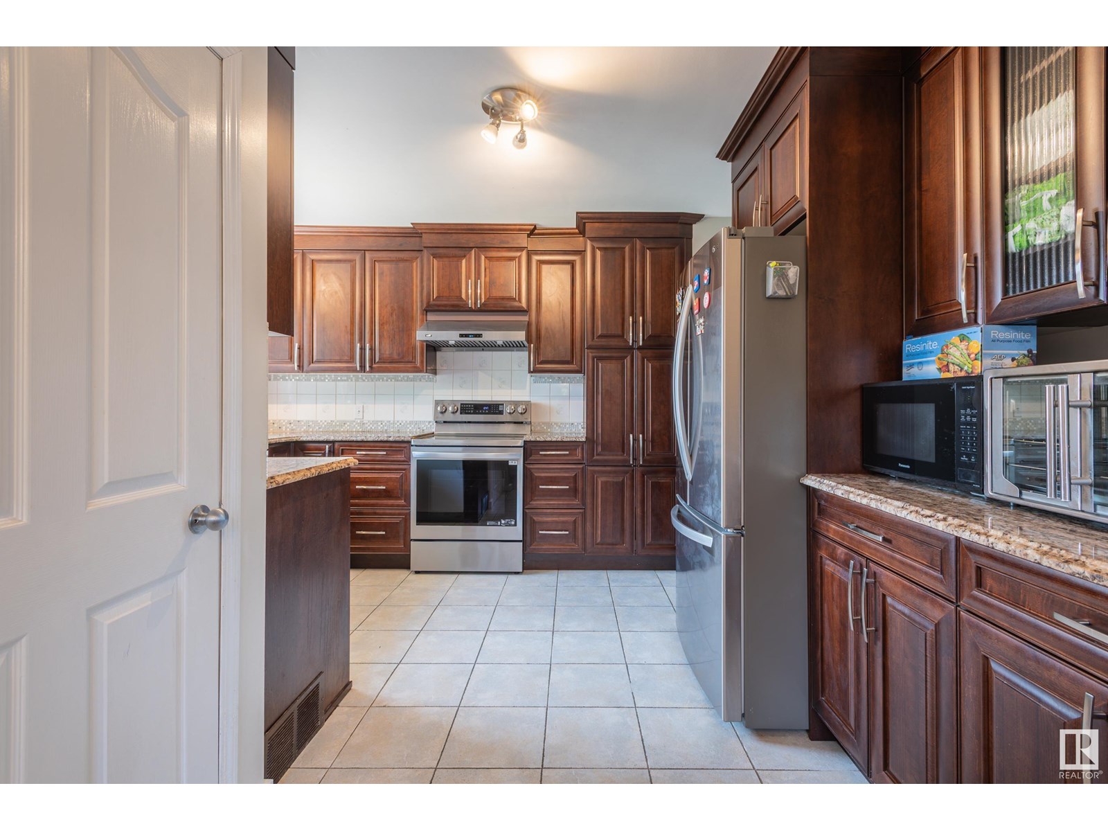 Photo 42 of 8803 160 St Nw, Edmonton AB