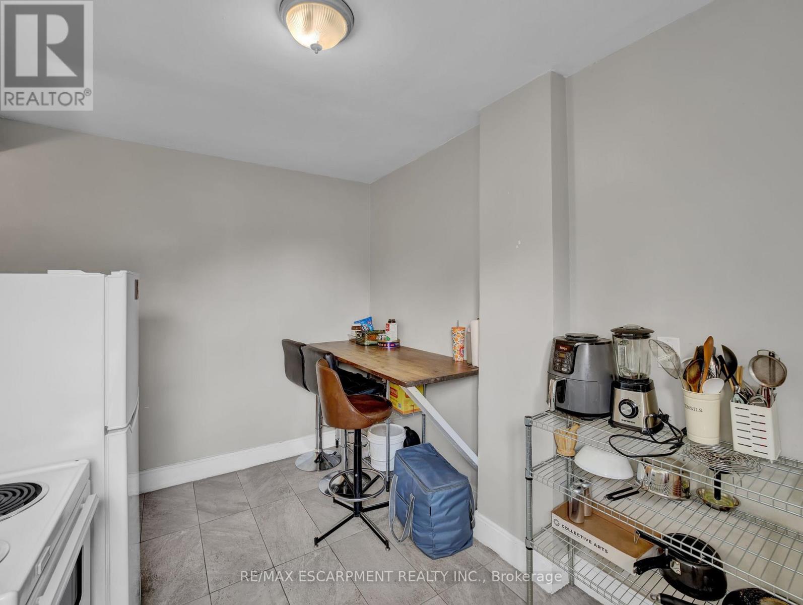 Photo 15 of 214 Mary Street, Hamilton ON