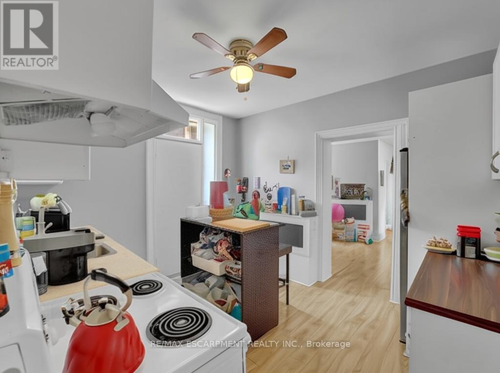 Photo 18 of 214 Mary Street, Hamilton ON