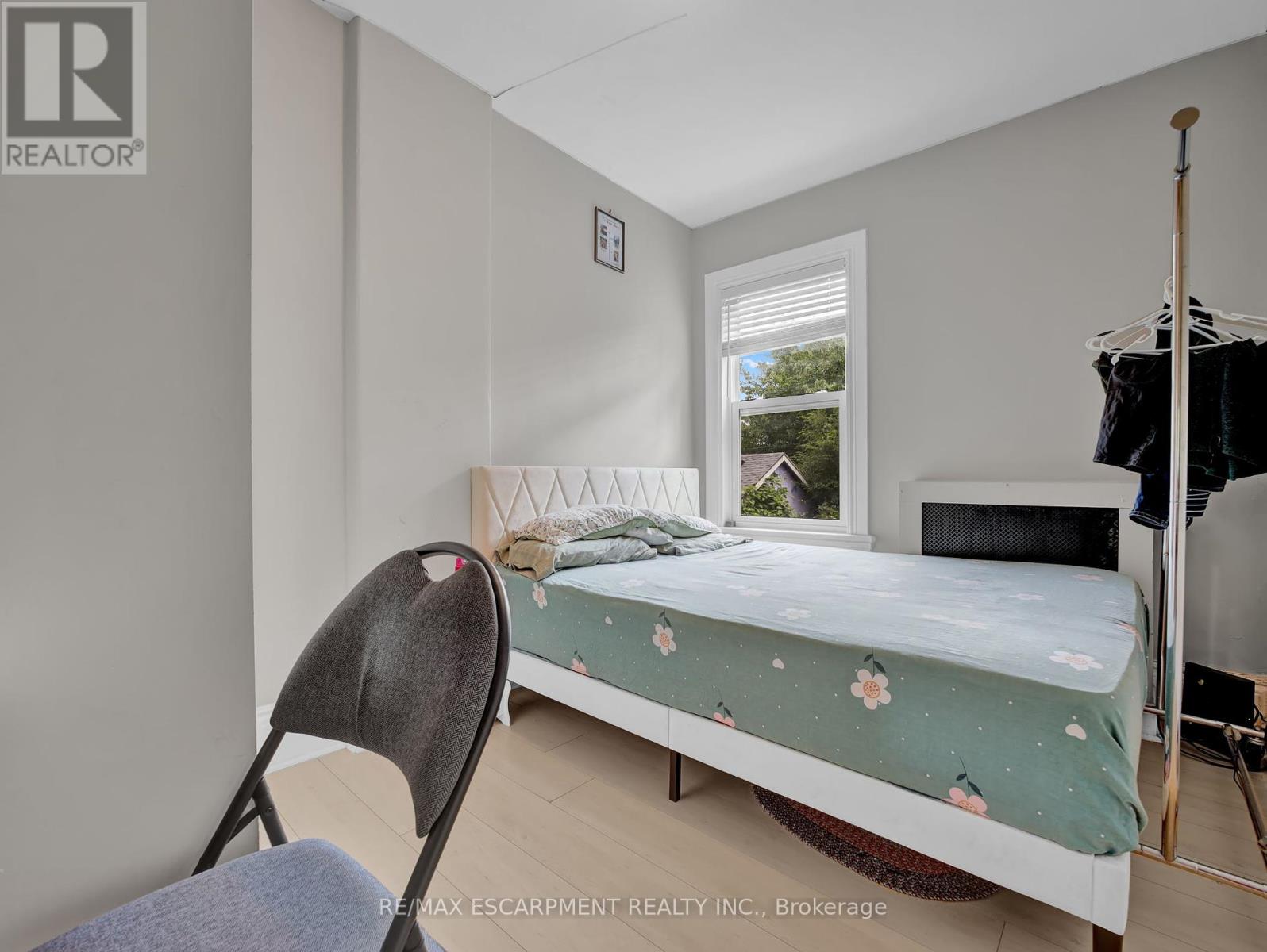 Photo 11 of 214 Mary Street, Hamilton ON