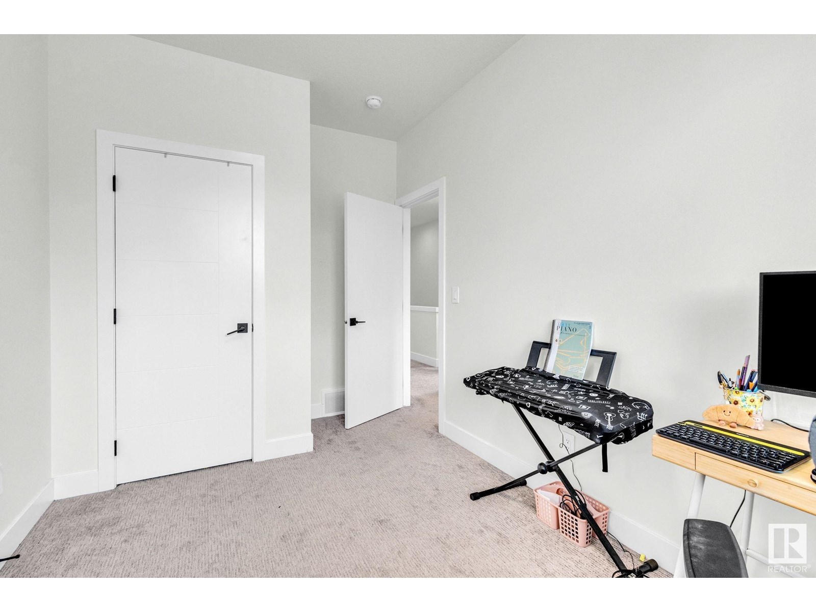 Photo 12 of 7715 78 Av Nw Nw, Edmonton AB