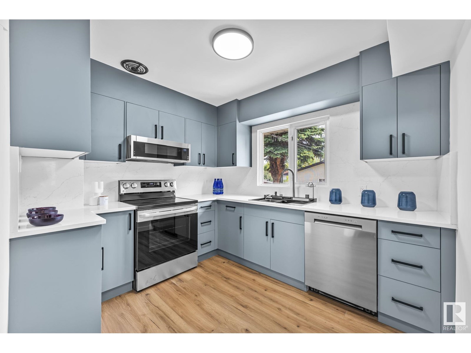 Single Family House Bungalow for Sale in   ST NW Edmonton 