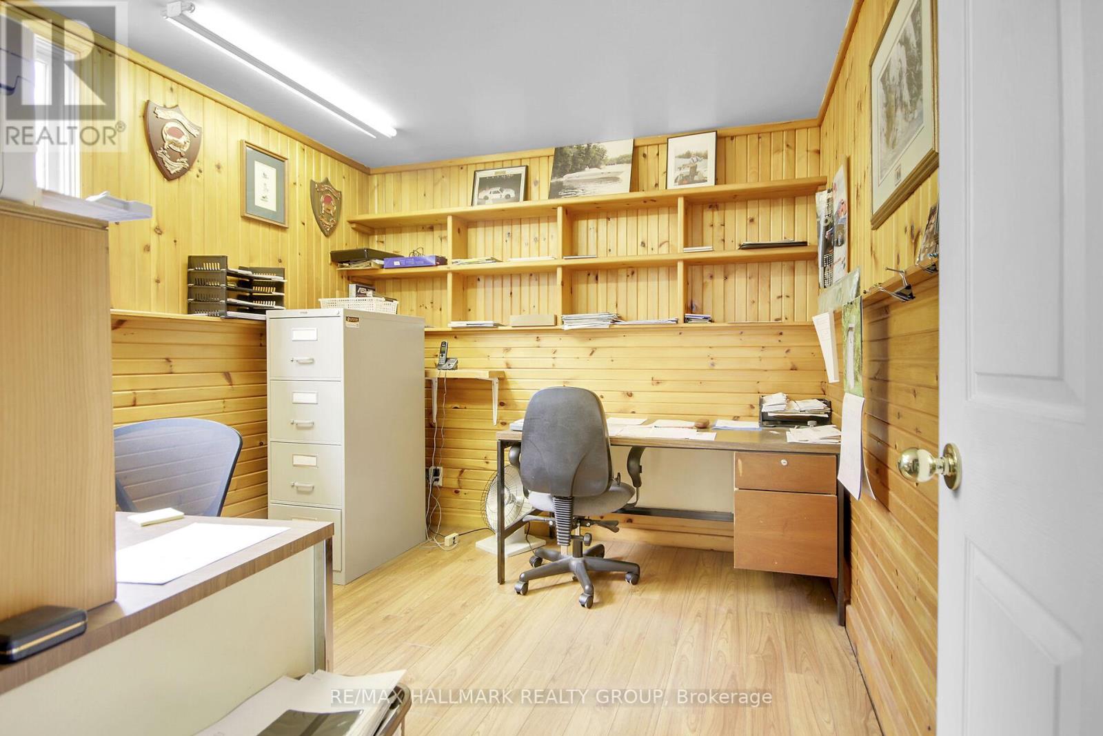 Photo 9 of 1721 Carsonby Road E, Ottawa ON
