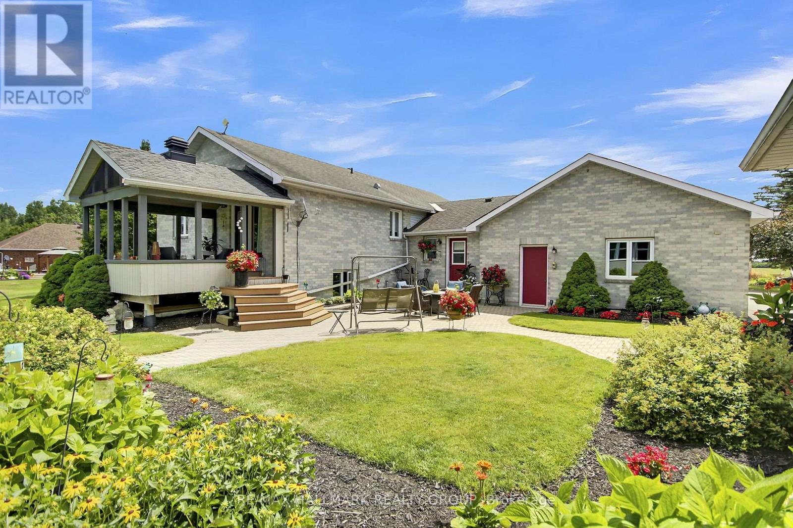 Photo 5 of 1721 Carsonby Road E, Ottawa ON