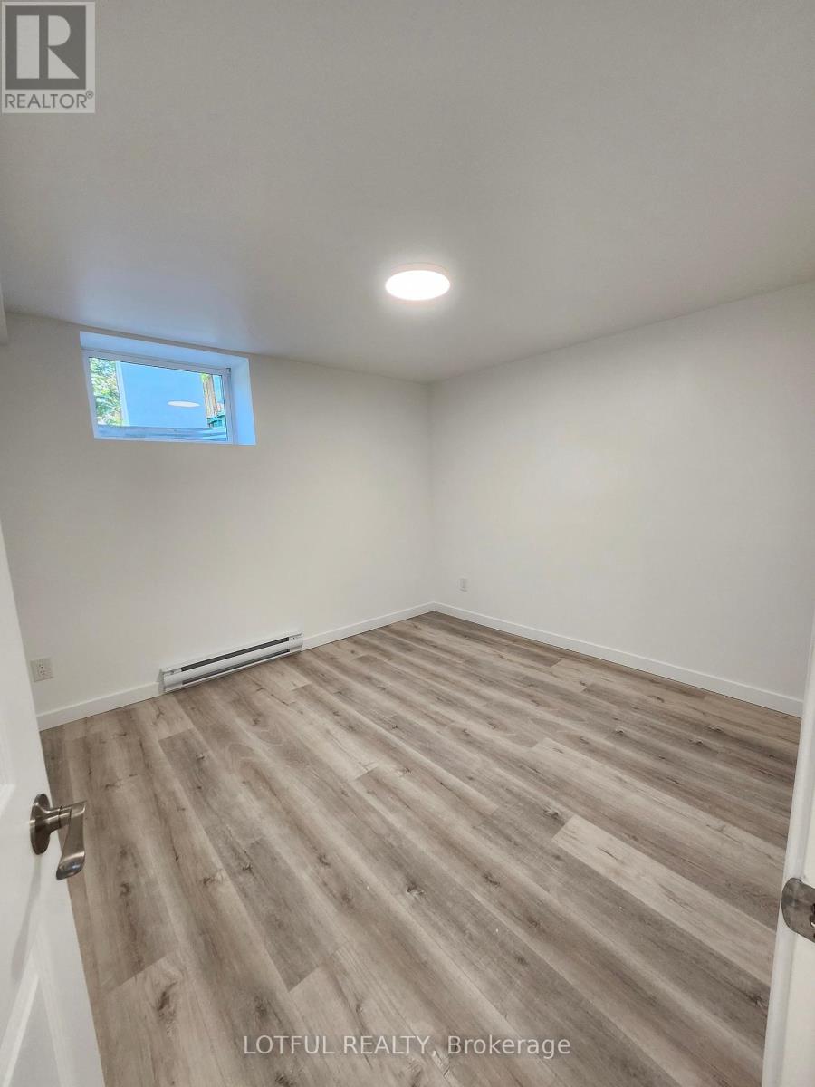 Photo 8 of B 905 Smyth Road, Ottawa ON