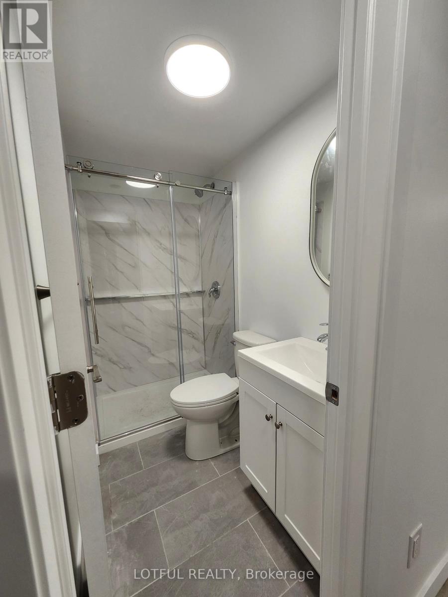 Photo 1 of B 905 Smyth Road, Ottawa ON