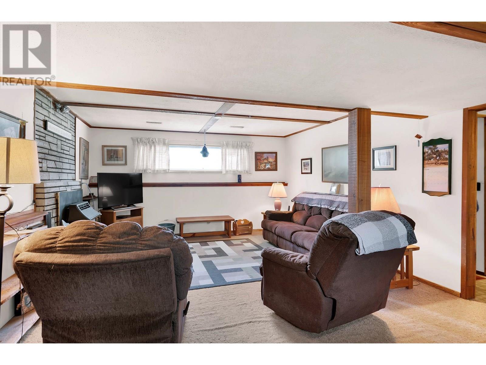 Photo 19 of 628 Bissette Road, Kamloops BC
