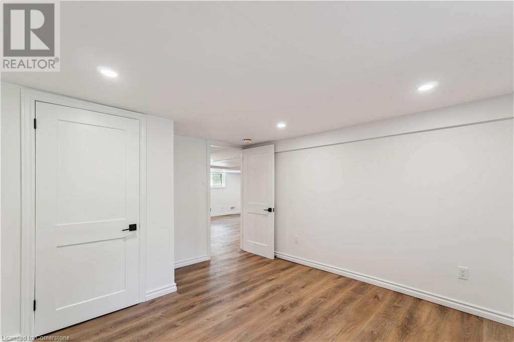 Photo 44 of 387 Weir Street N, Hamilton ON