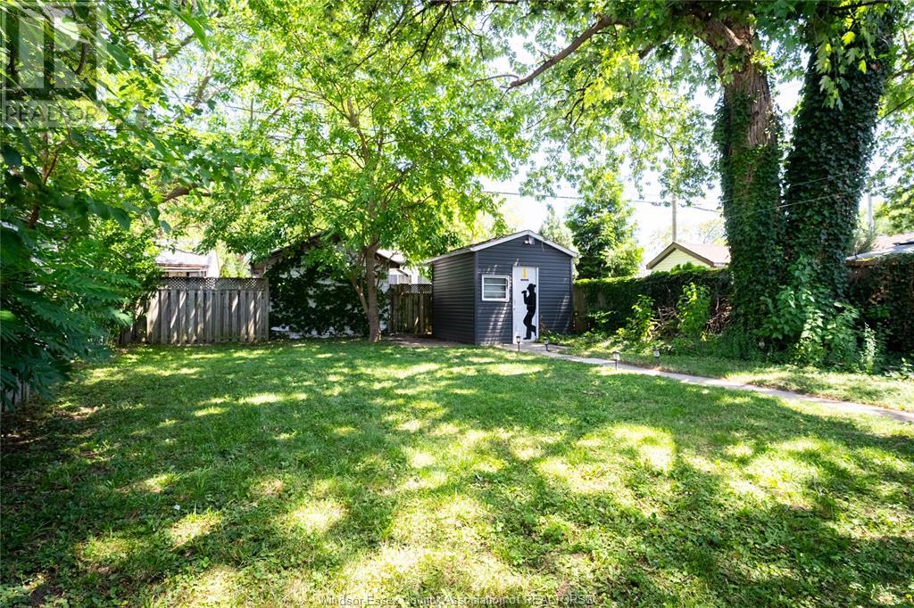 Photo 12 of 1354 George, Windsor ON