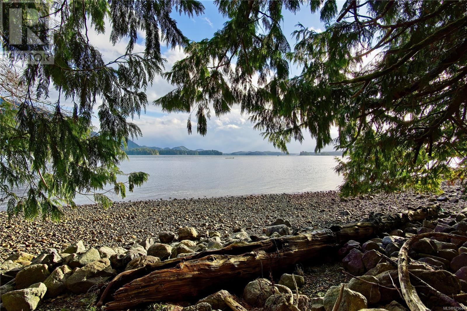 780 Campbell St, Tofino