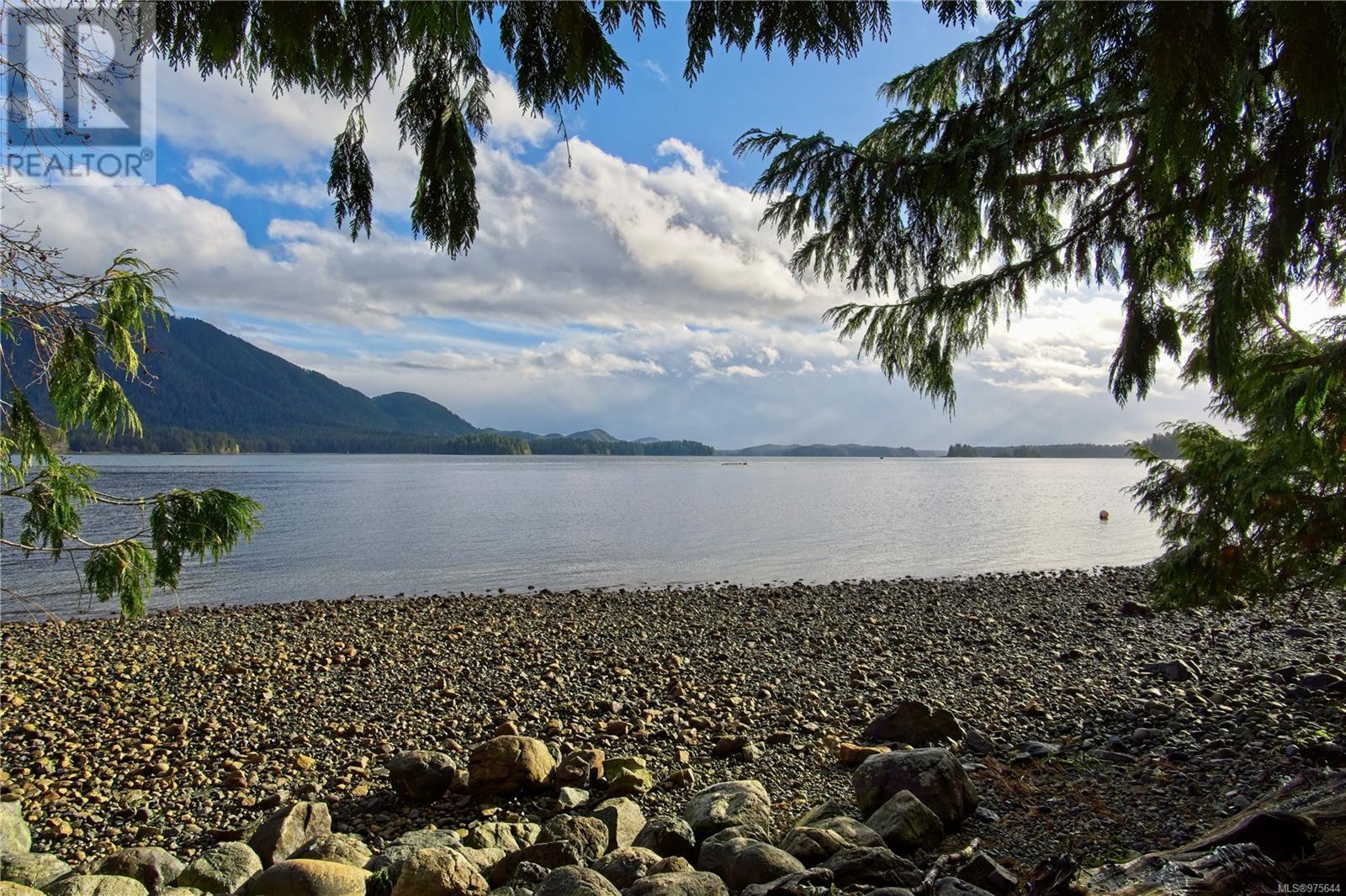 780 Campbell St, Tofino