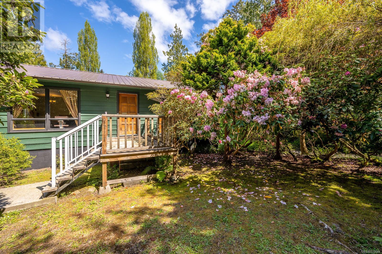 780 Campbell St, Tofino