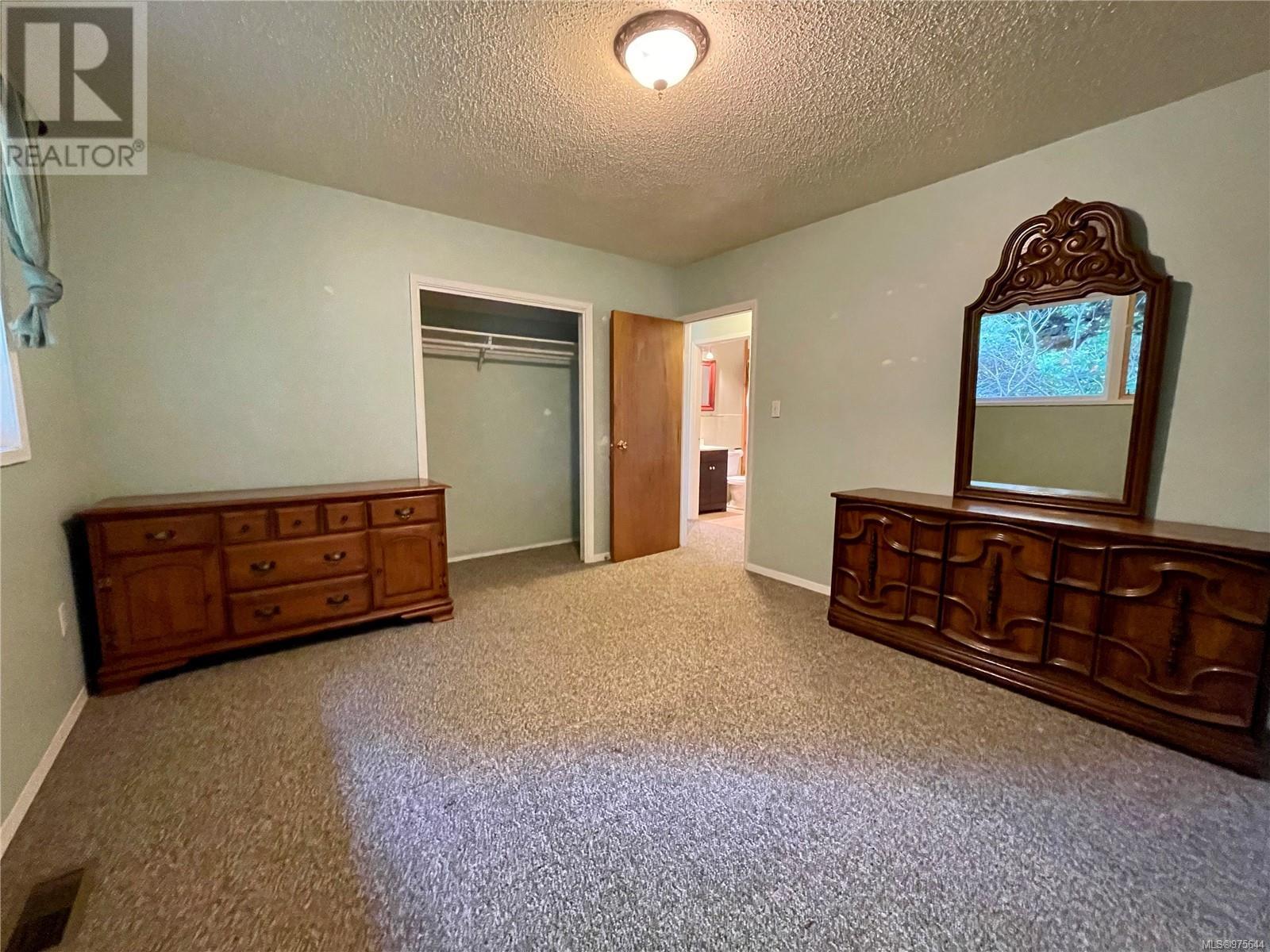 780 Campbell St - 31