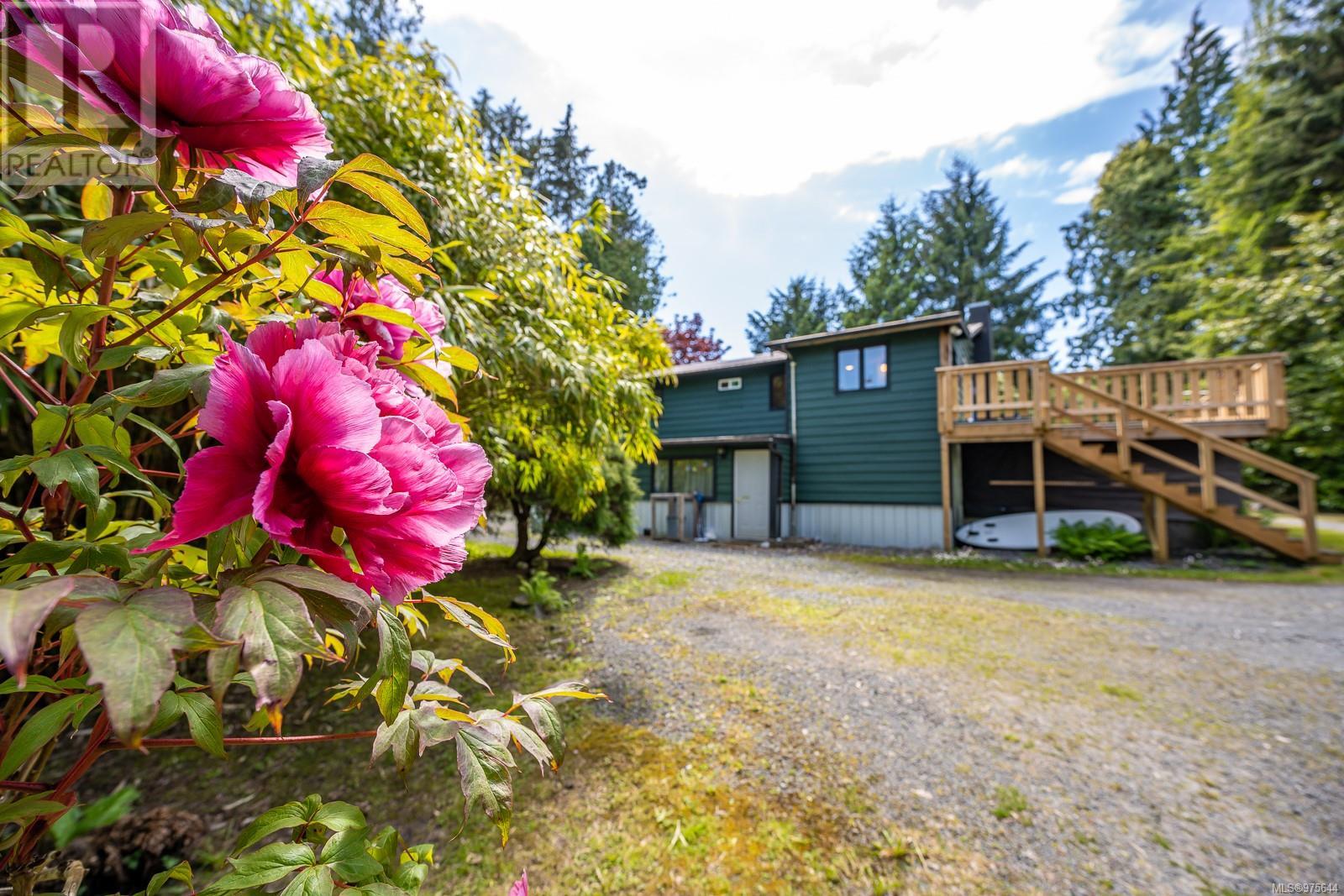780 Campbell St, Tofino