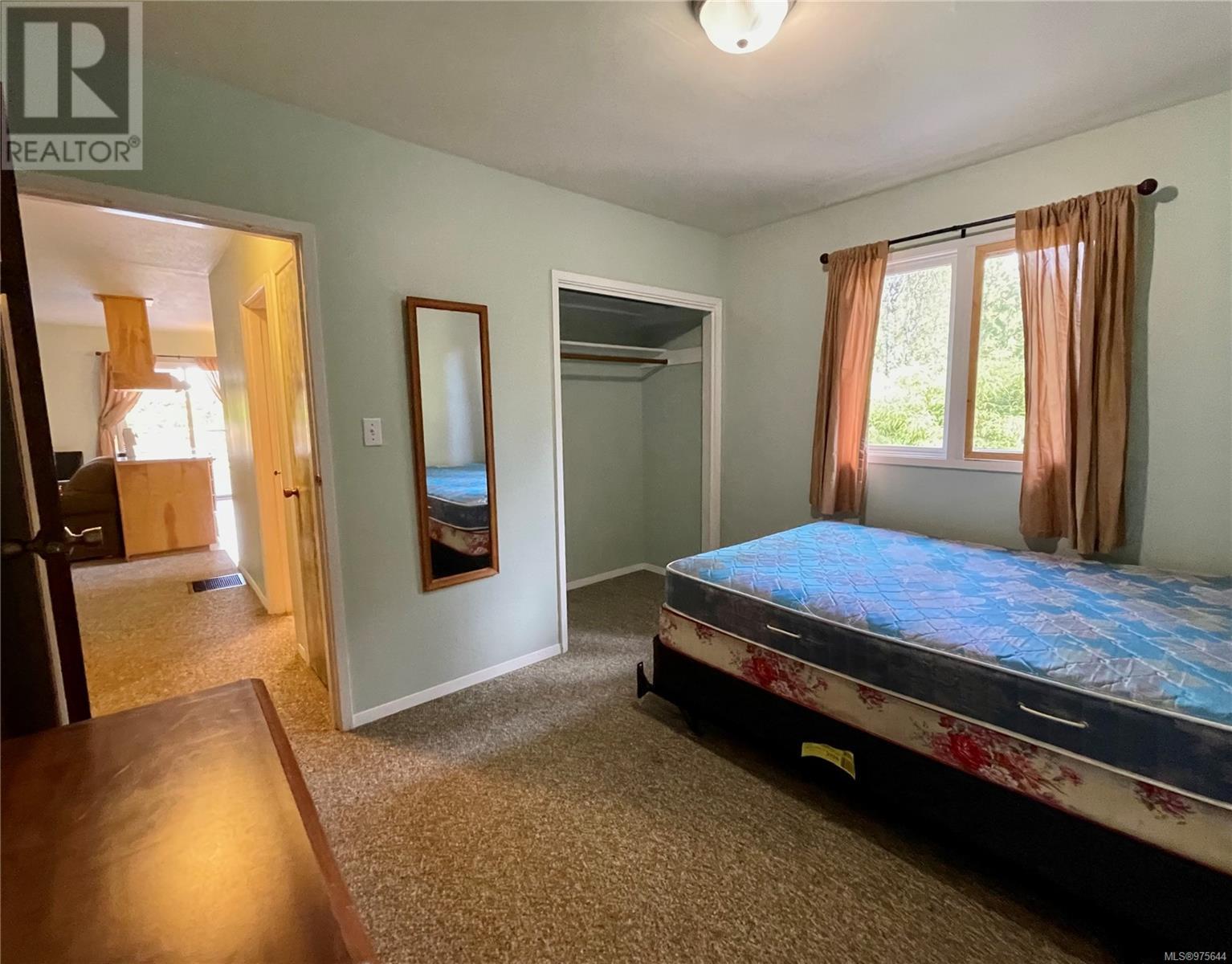 780 Campbell St - 30