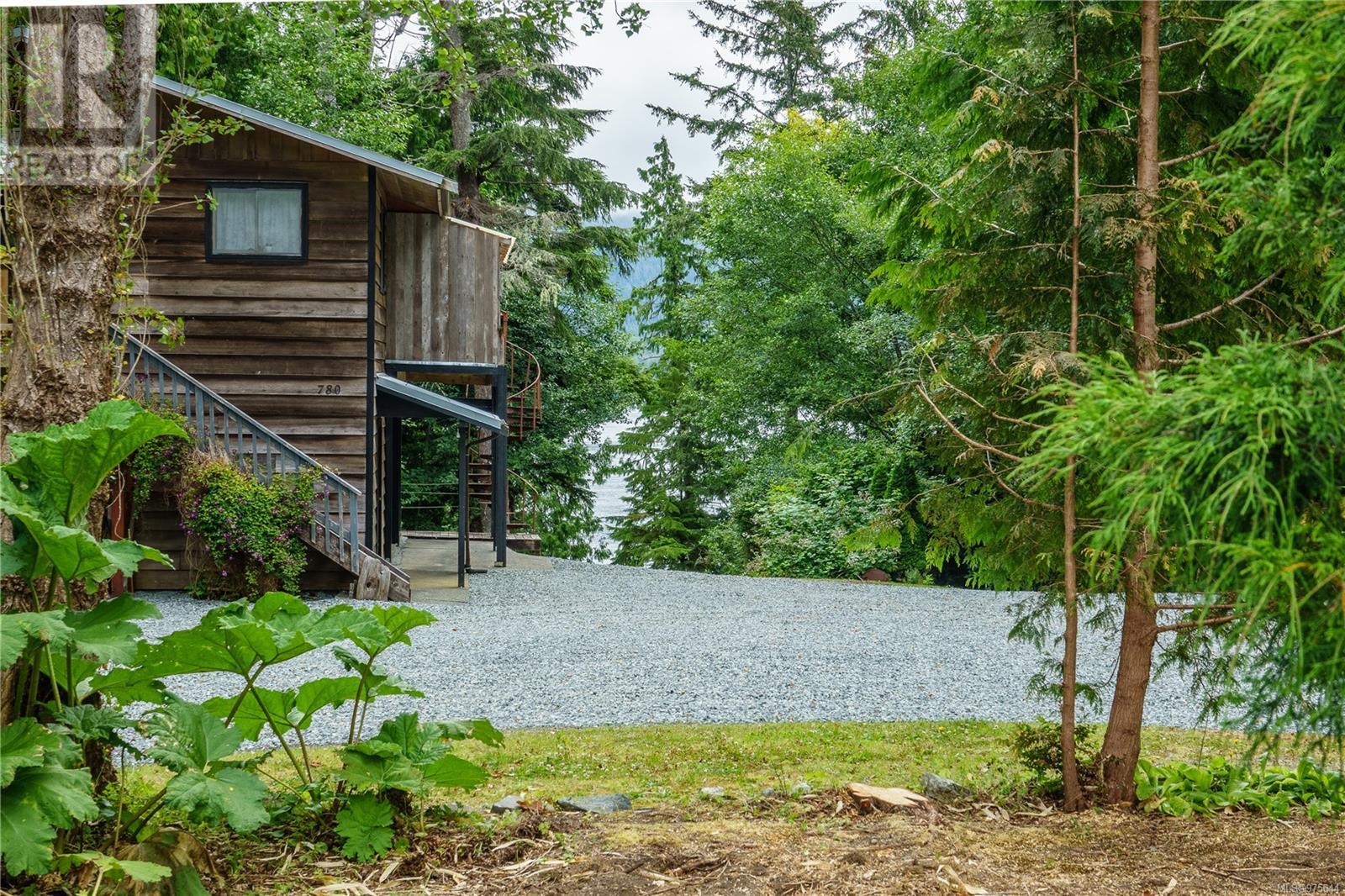 780 Campbell St, Tofino