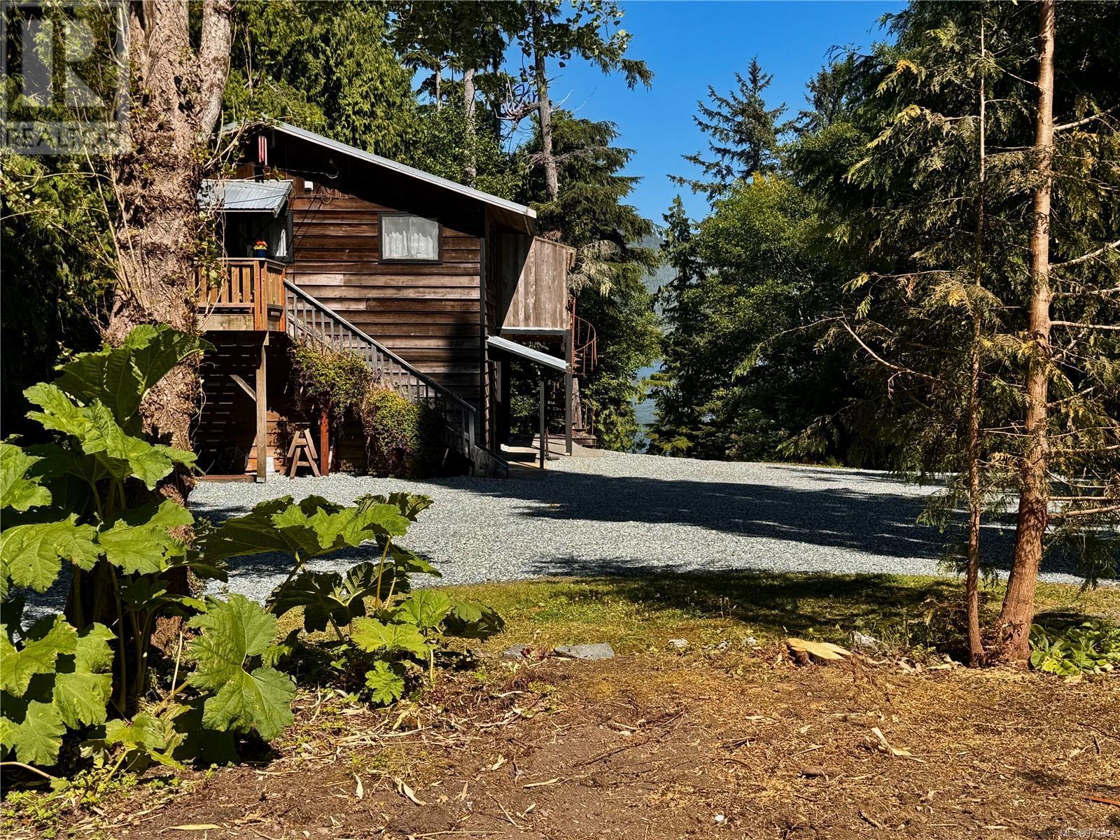 780 Campbell St, Tofino