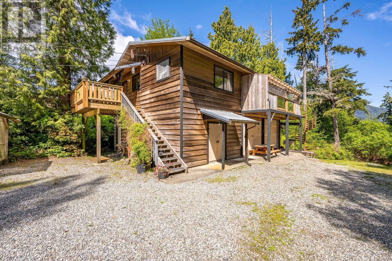 780 Campbell St, Tofino